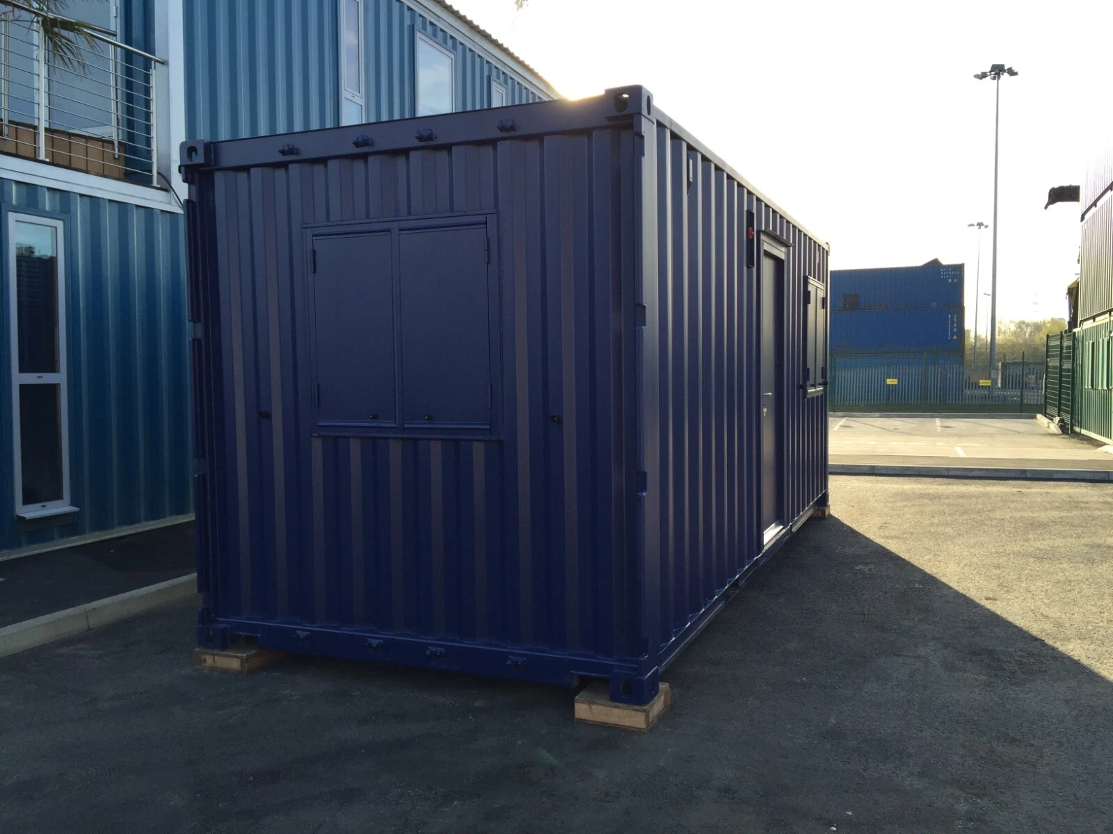 20ft x 8ft Portable Office Site Cabin Container – Modular Workspace Solution - Image 5