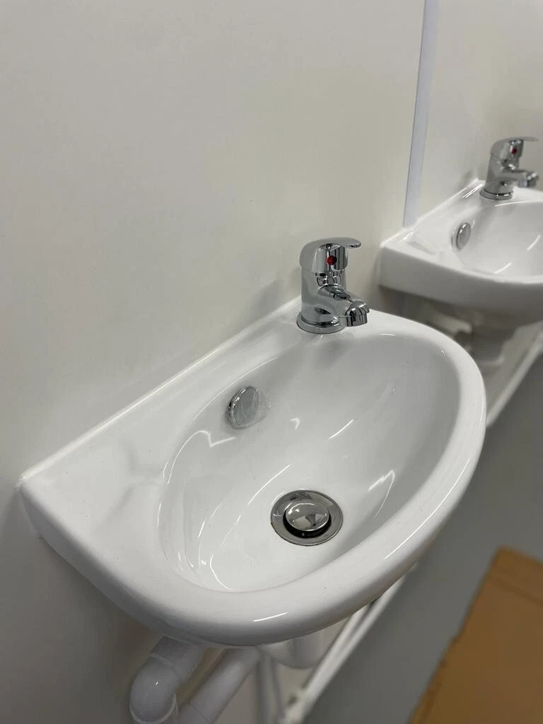 20ft x 8ft Refurbished Anti-Vandal Storage Container Toilet Block - Image 9